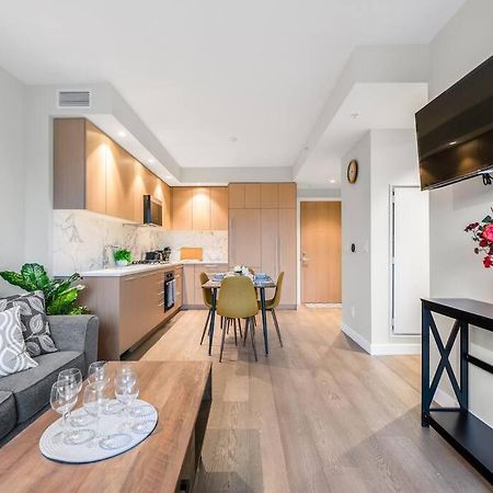 Modern Comfort At Ubc: 1Br Condo Near Campus Vancouver Kültér fotó