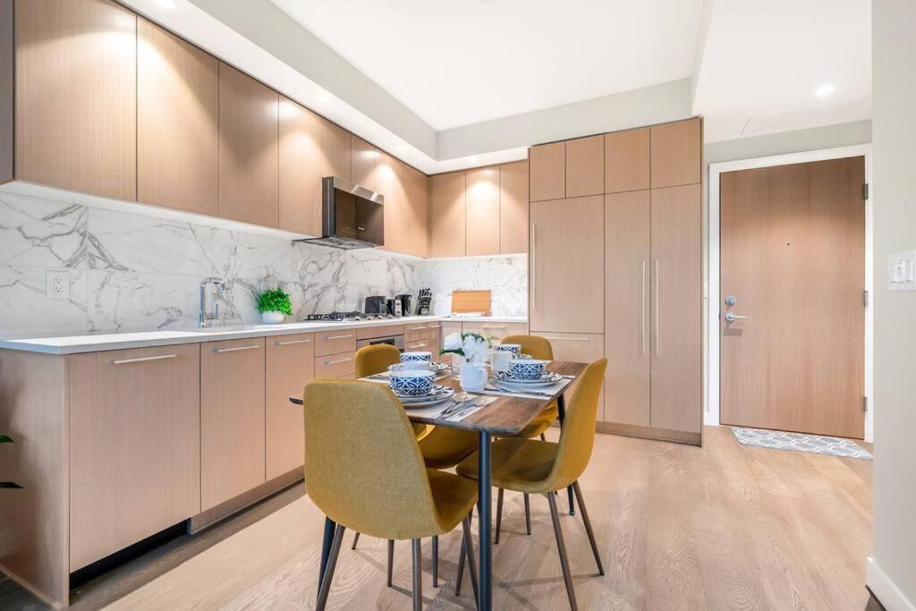 Modern Comfort At Ubc: 1Br Condo Near Campus Vancouver Kültér fotó