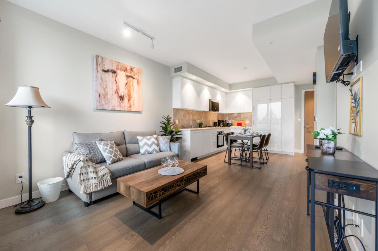 Modern Comfort At Ubc: 1Br Condo Near Campus Vancouver Kültér fotó