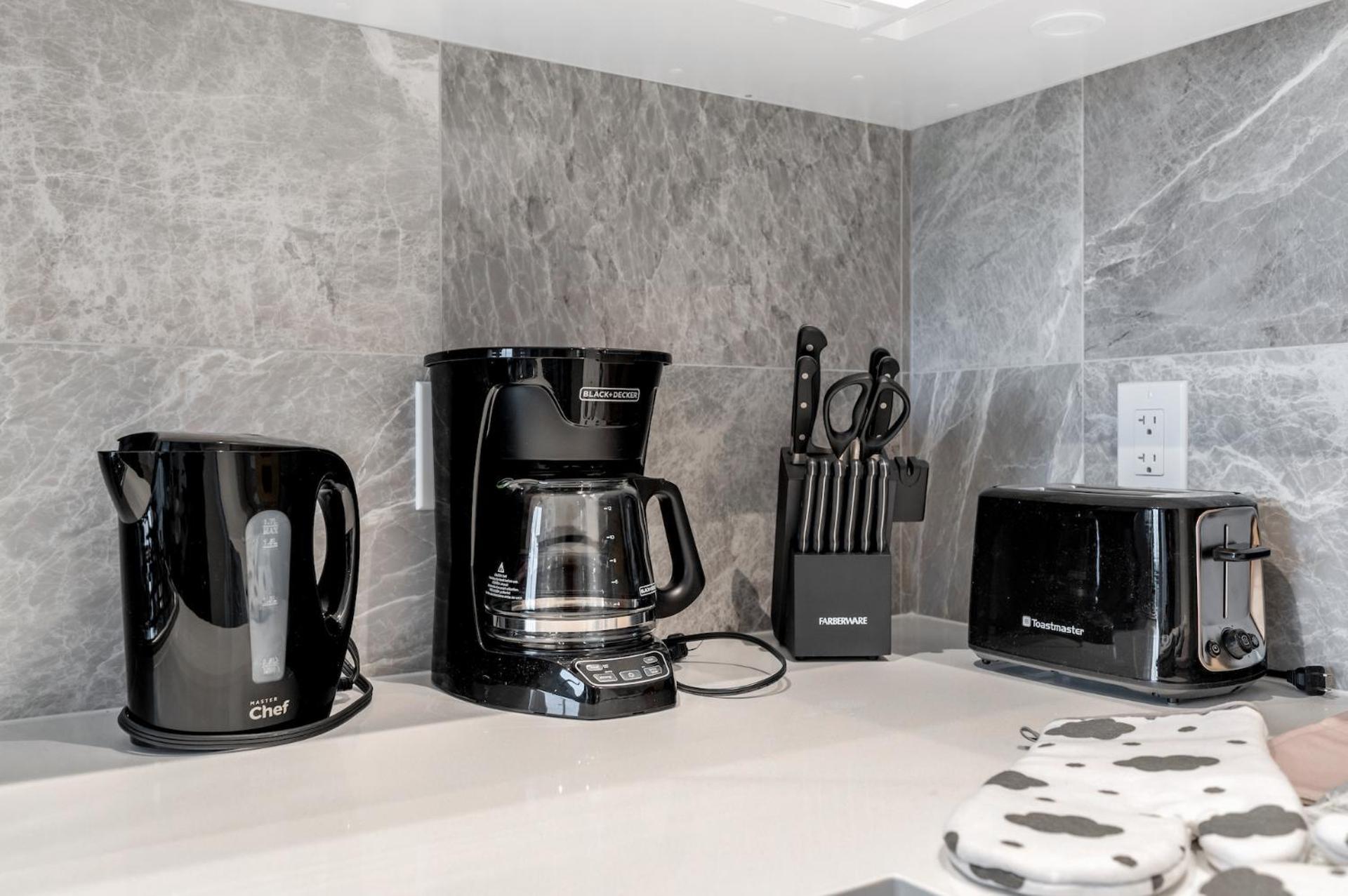 Modern Comfort At Ubc: 1Br Condo Near Campus Vancouver Kültér fotó